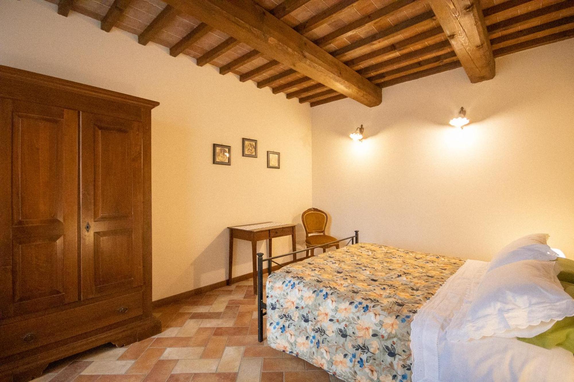 Agriturismo Corte In Poggio Stabbia Room photo
